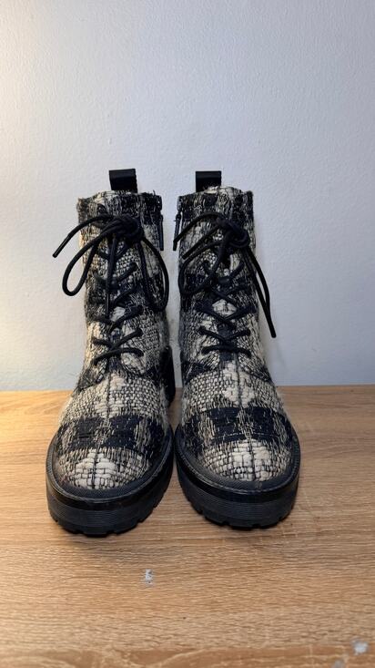 Tory Burch Shoes - Tory Burch Miller Tweed Lug Sole Boots Sz 7M